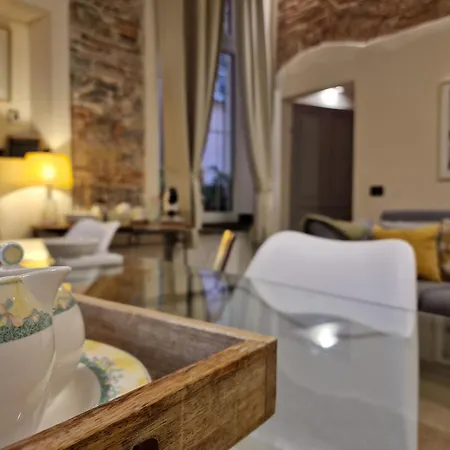 Erbe12 Loft&park Historic Centro Citta * ג'נובה